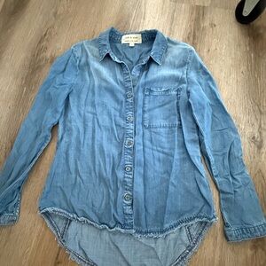 Cloth & Stone Blue Long Sleeve Button Down Shirt